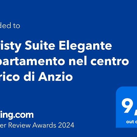 Christy Suite Elegante Appartamento Nel Centro Storico Di Anzio Bagian luar foto